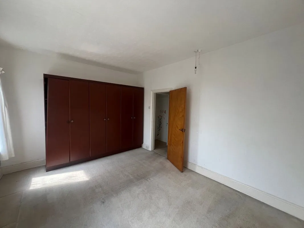 3 bedroom semi detached house in Stoke on Trent