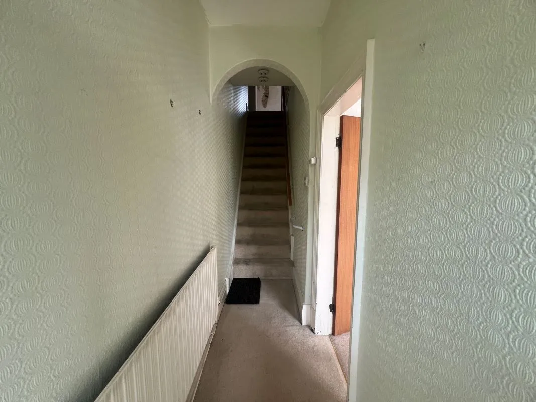 3 bedroom semi detached house in Stoke on Trent
