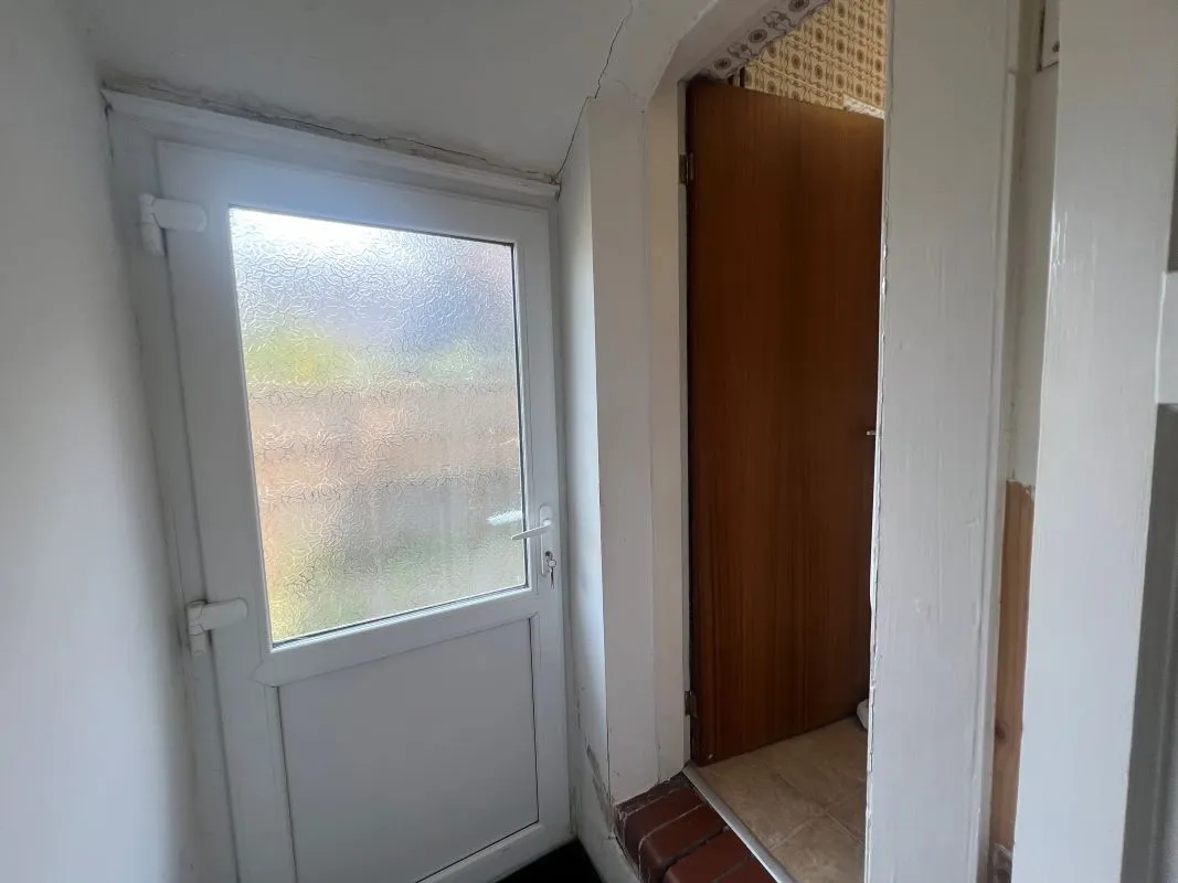 3 bedroom semi detached house in Stoke on Trent