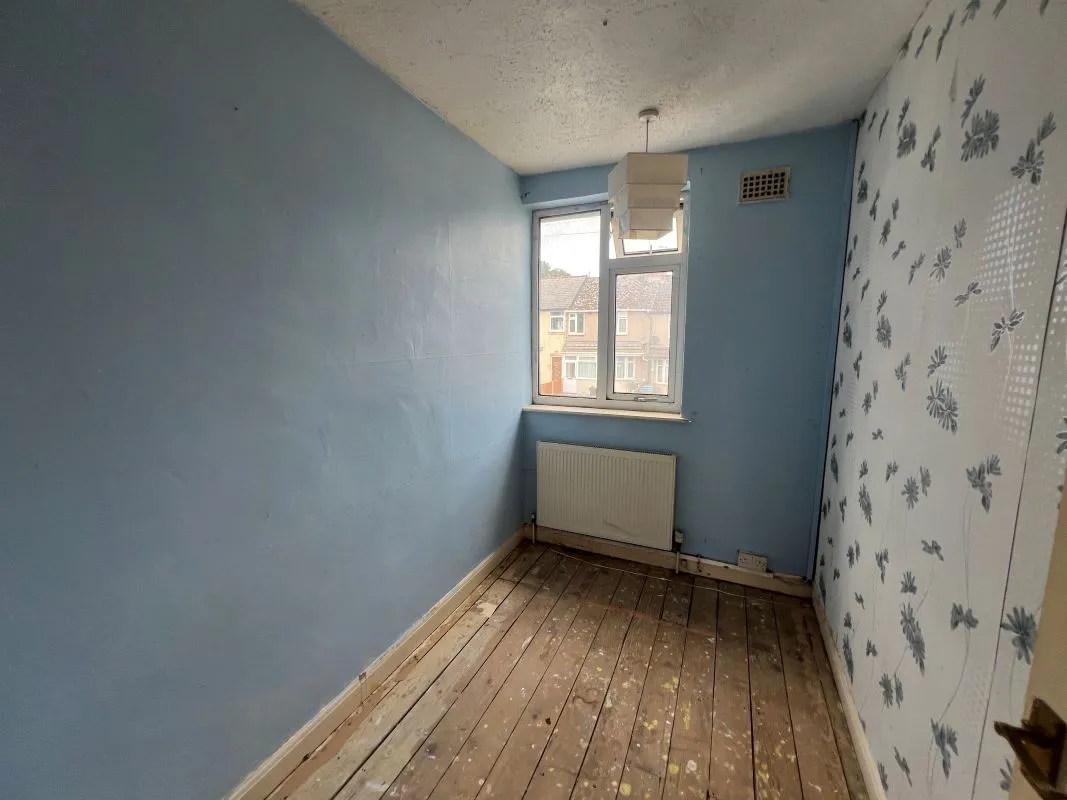 3 bedroom mid terraced house in Coventry