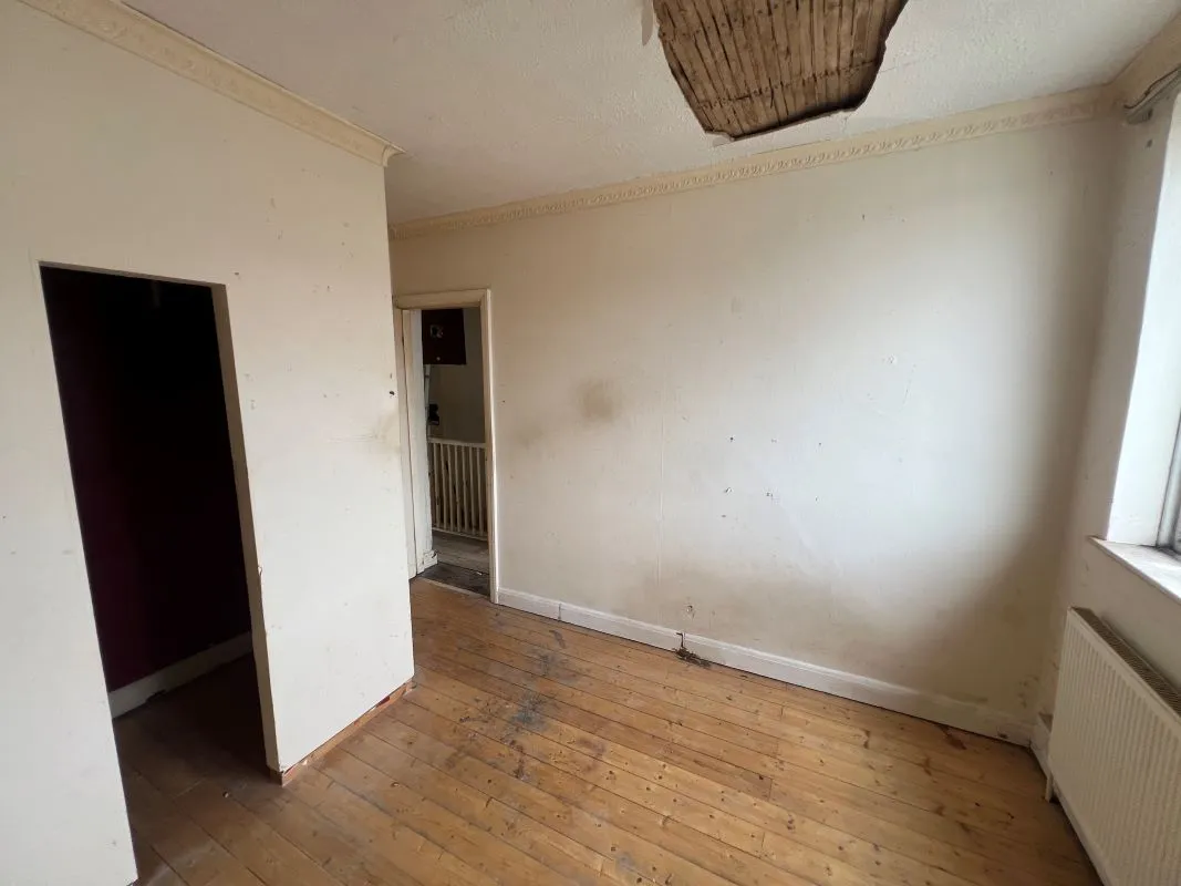 3 bedroom mid terraced house in Coventry