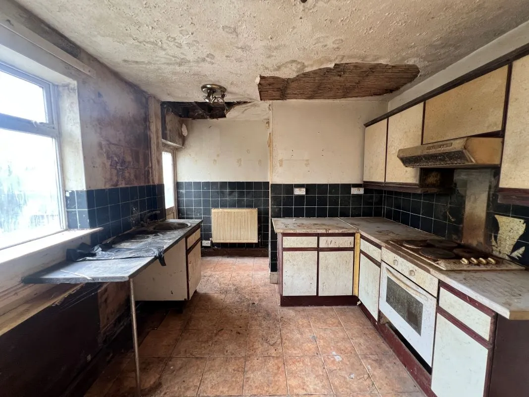 3 bedroom mid terraced house in Coventry