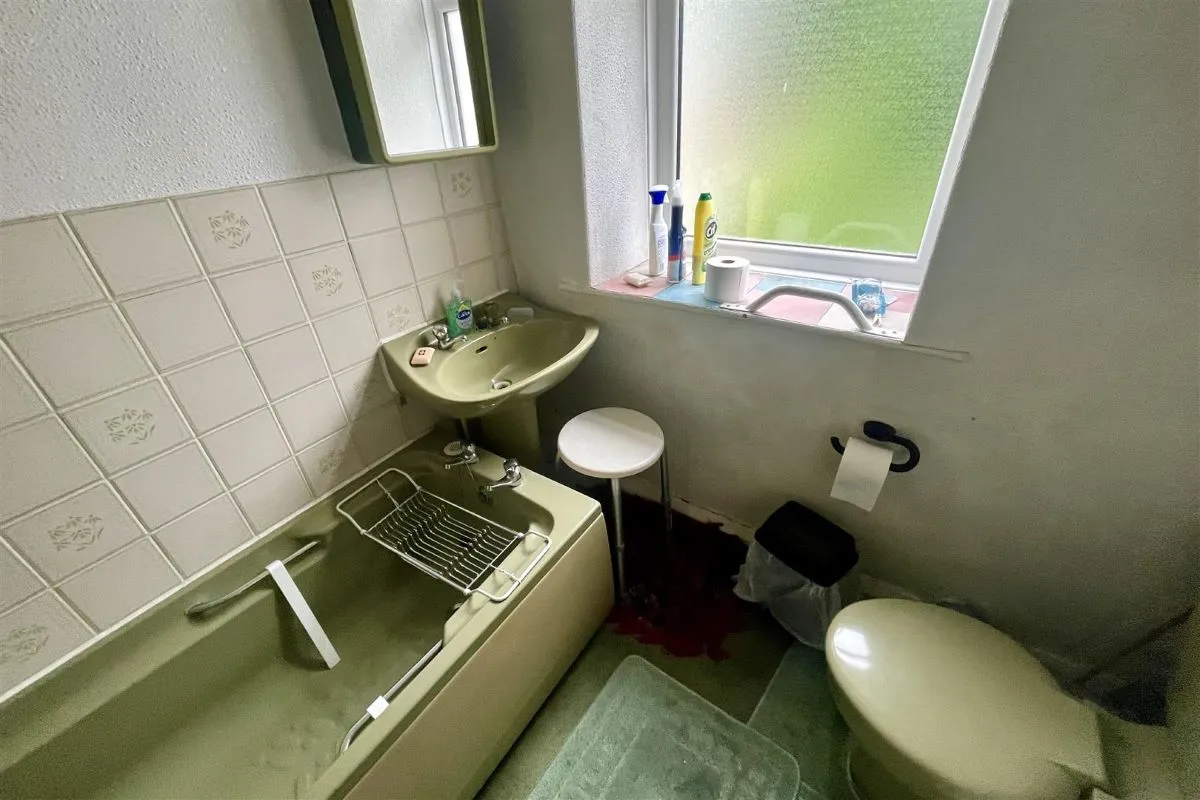Brow Road, Huddersfield, West Yorkshire, HD1 4TP - Online Auctions