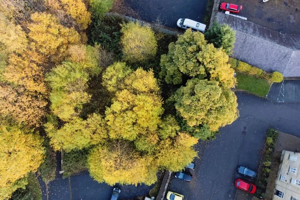 Land to the rear of, New North Road, Huddersfield, Kirklees, HD1 5NE - Online Auctions