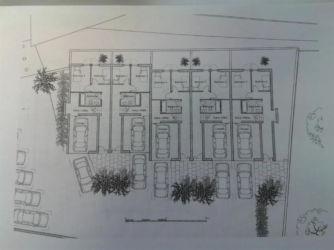 Land to the rear of, New North Road, Huddersfield, Kirklees, HD1 5NE - Online Auctions