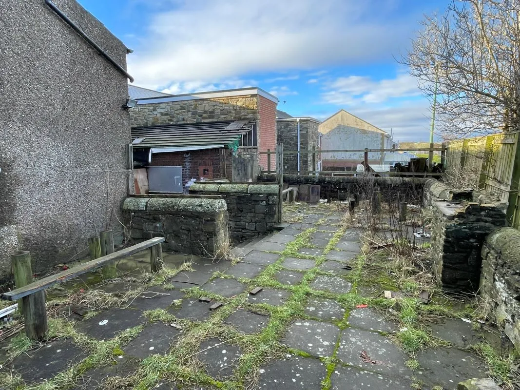Front Street, Leadgate, Durham, DH8 7SA - Online Auctions