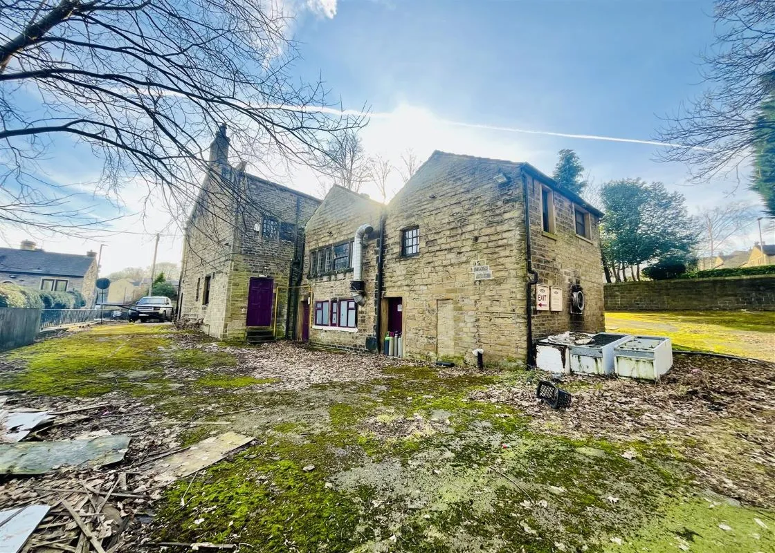 Eastgate, Honley, Holmfirth, West Yorkshire, HD9 6PA - Online Auctions