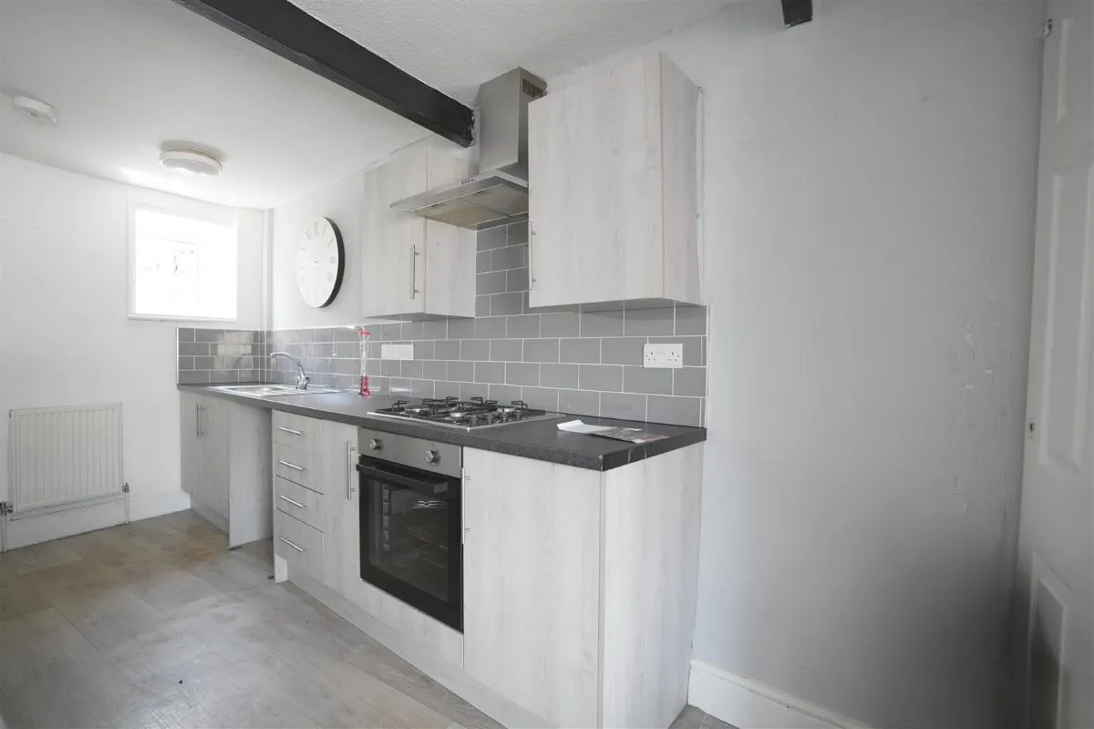4 Sod House Green, Halifax, West Yorkshire, HX3 6QR - Online Auctions