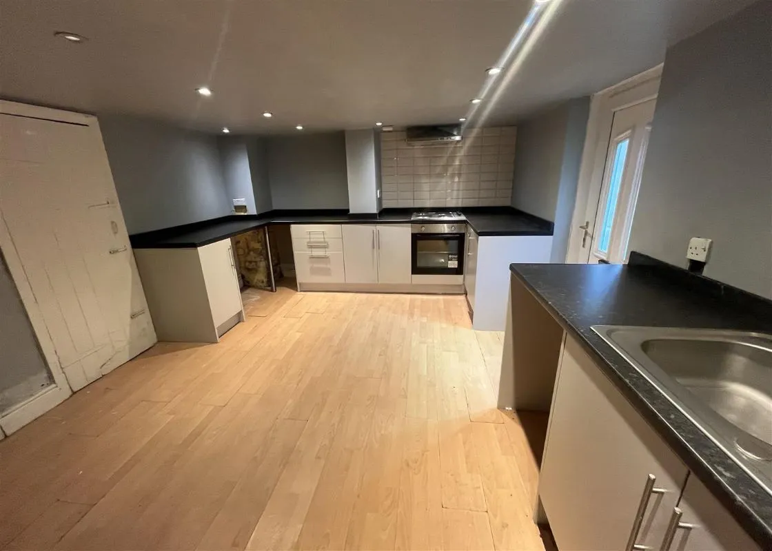 Sheepridge Road, Huddersfield, West Yorkshire, HD2 1HH - Online Auctions