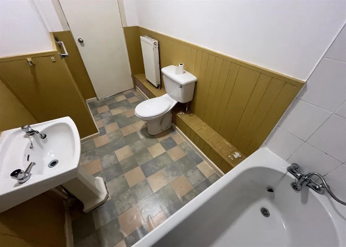 Sheepridge Road, Huddersfield, West Yorkshire, HD2 1HH - Online Auctions