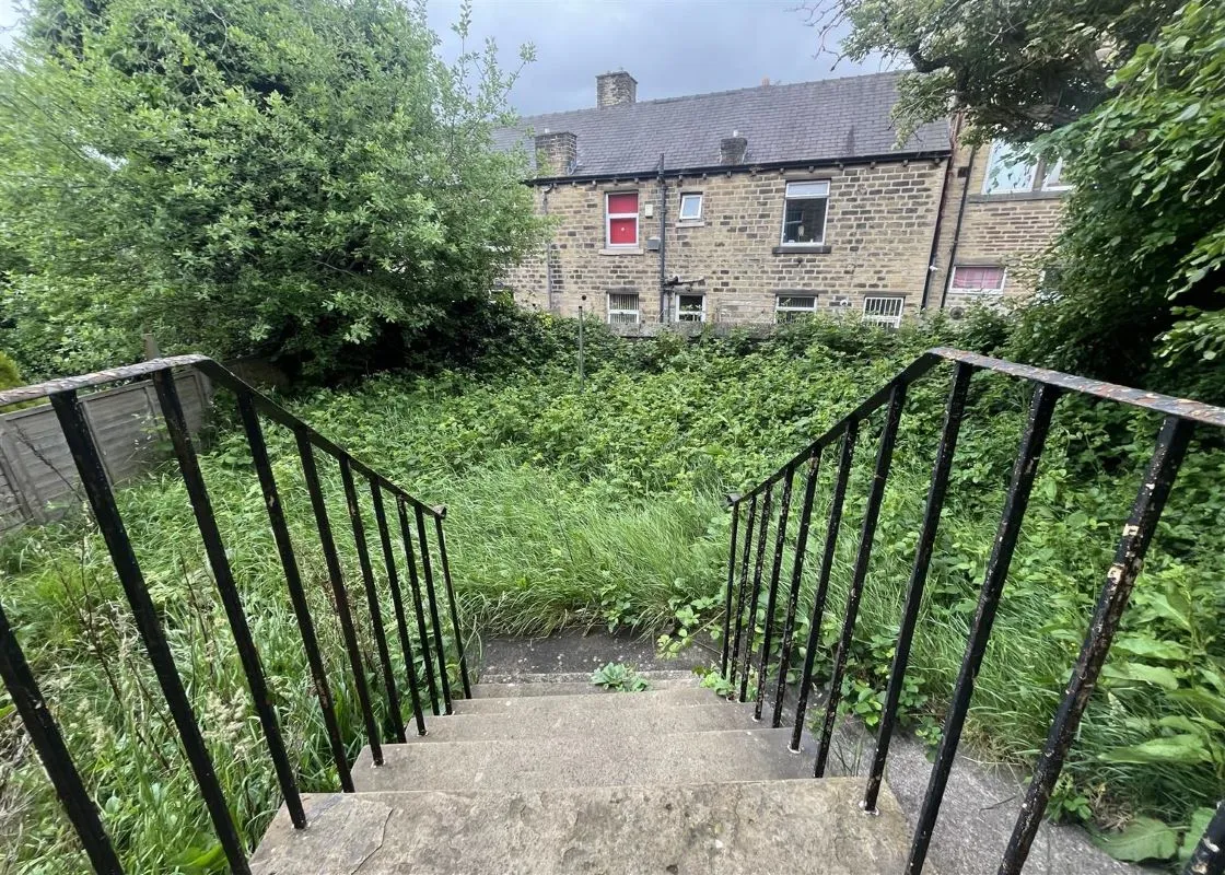 Sheepridge Road, Huddersfield, West Yorkshire, HD2 1HH - Online Auctions