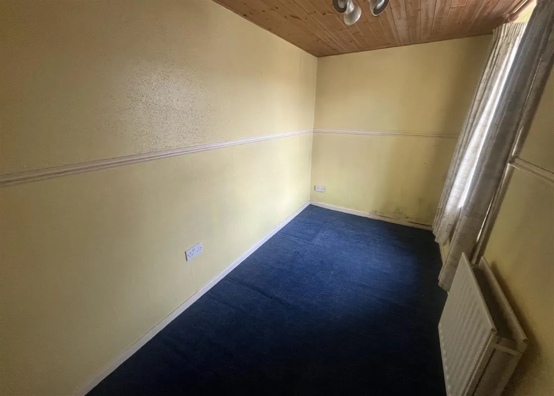 Brian Street, Huddersfield, West Yorkshire, HD3 3JW - Online Auctions