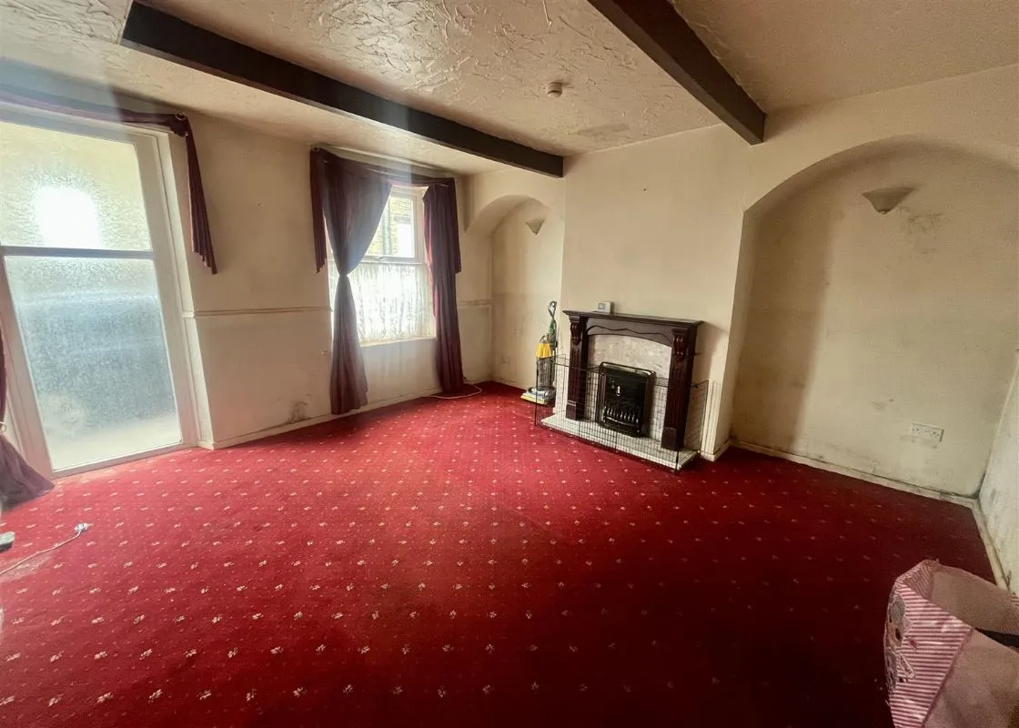 Brian Street, Huddersfield, West Yorkshire, HD3 3JW - Online Auctions