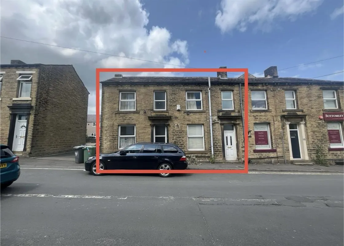 Brian Street, Huddersfield, West Yorkshire, HD3 3JW - Online Auctions
