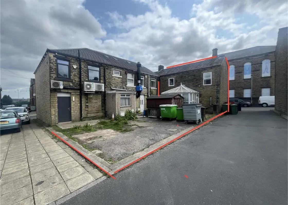 Brian Street, Huddersfield, West Yorkshire, HD3 3JW - Online Auctions