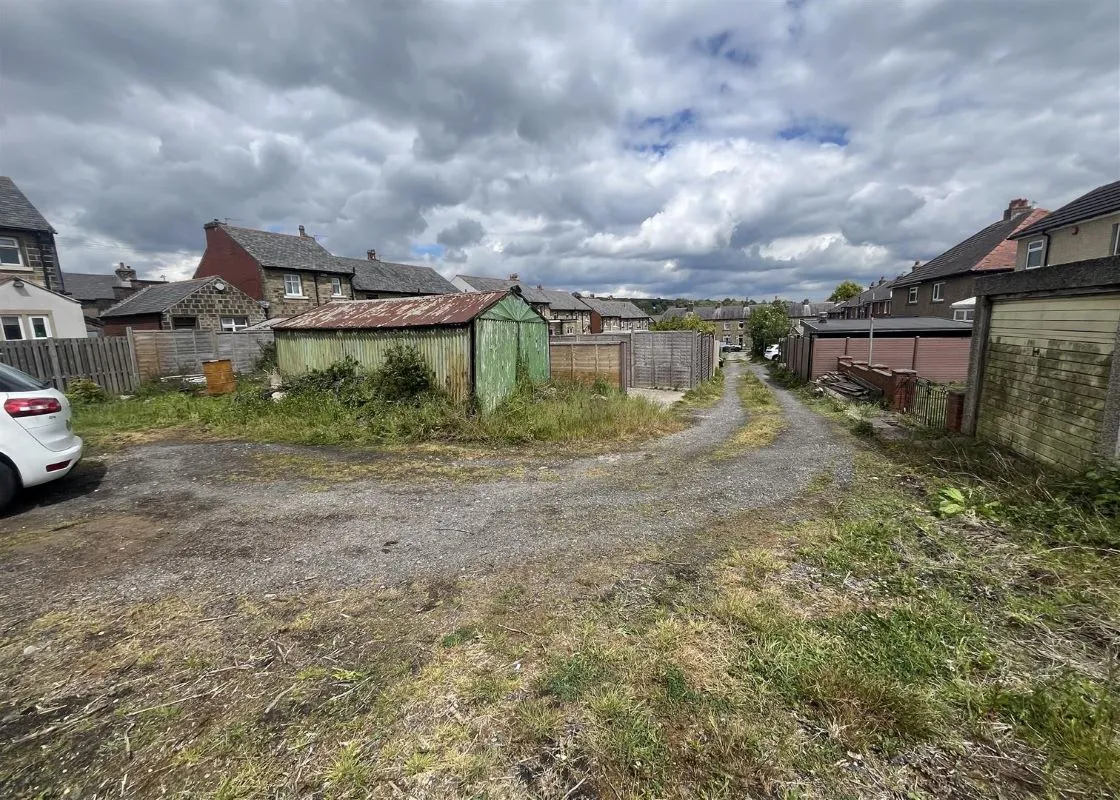 Leymoor Road, Golcar, Huddersfield, Kirklees, HD3 4SJ - Online Auctions