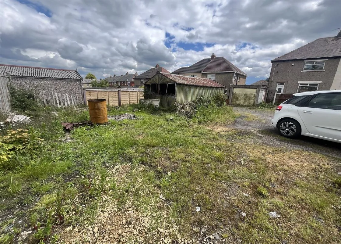 Leymoor Road, Golcar, Huddersfield, Kirklees, HD3 4SJ - Online Auctions