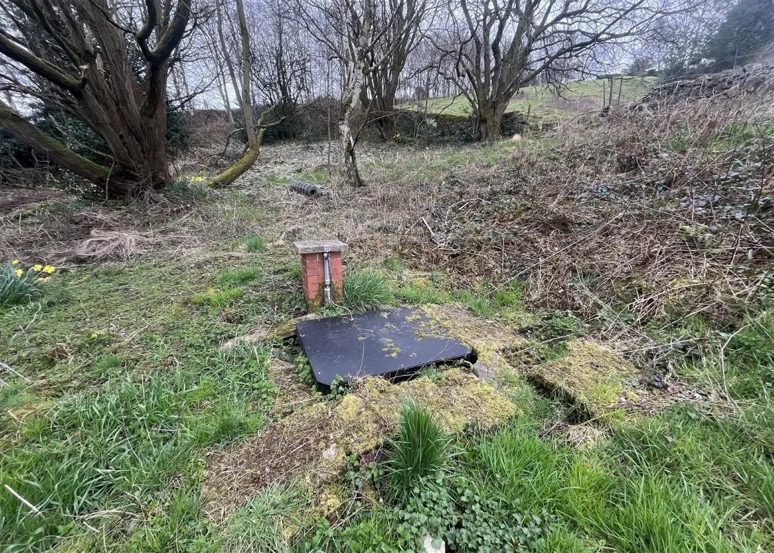 Whitehall, Linthwaite, Huddersfield, West Yorkshire, HD7 5PL - Online Auctions