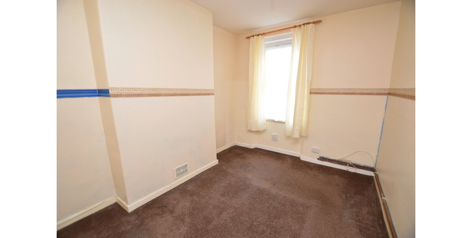 FOR SALE VIA BRADLEYS ONLINE AUCTION 10AM 20TH NOVEMBER 2024.