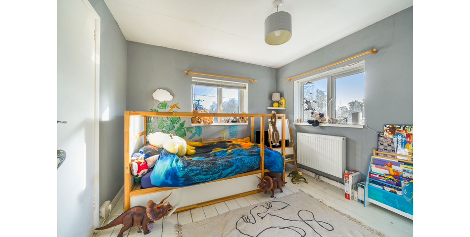 Detached three bedroom Cottage with part built extension 