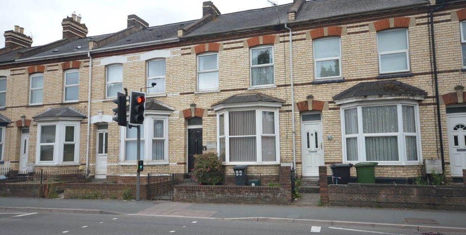 99 Alphington Road, Exeter, Devon, EX2 8JD