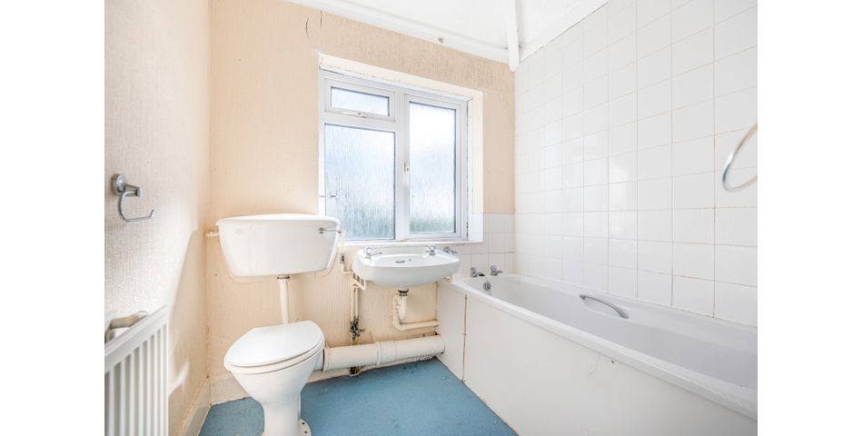 THREE BEDROOM SEMI-DETACHED PROPERTY