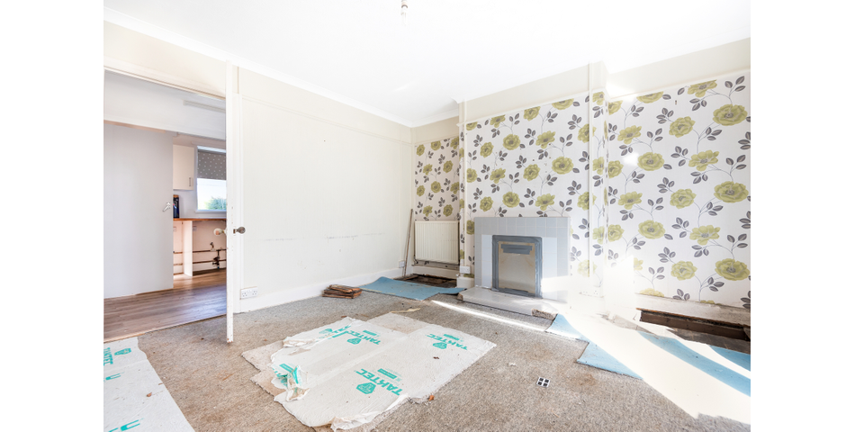 THREE BEDROOM SEMI-DETACHED PROPERTY