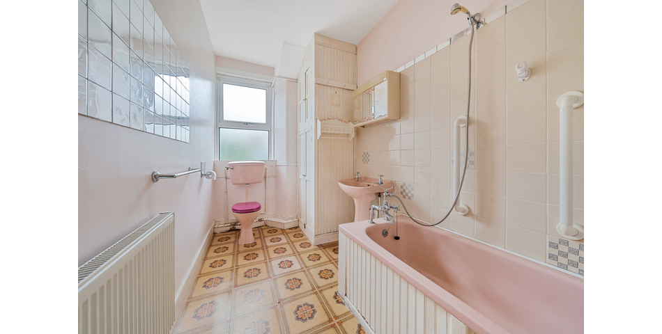 Charming period 2 bedroom terraced house