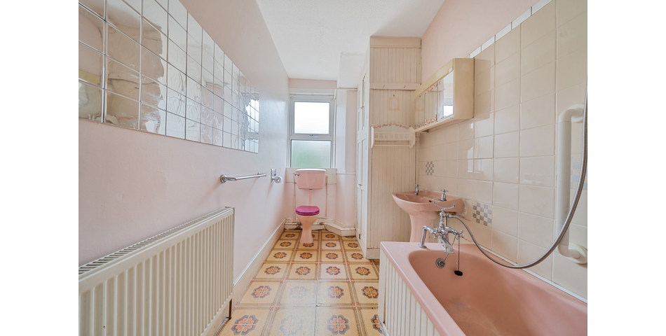 Charming period 2 bedroom terraced house