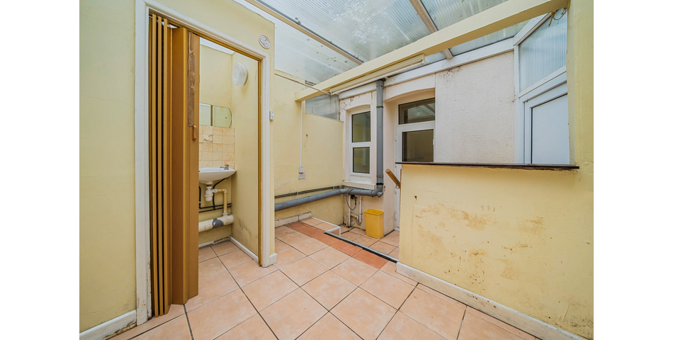 Charming period 2 bedroom terraced house