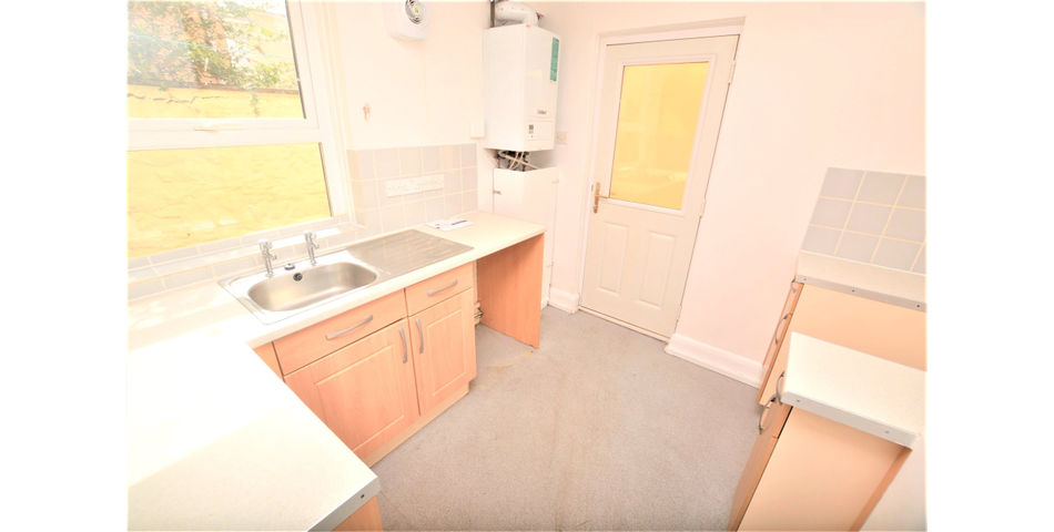 FOR SALE VIA BRADLEYS ONLINE AUCTION 12PM 30TH APRIL 2021. VIRTUAL TOUR AVAILABLE.