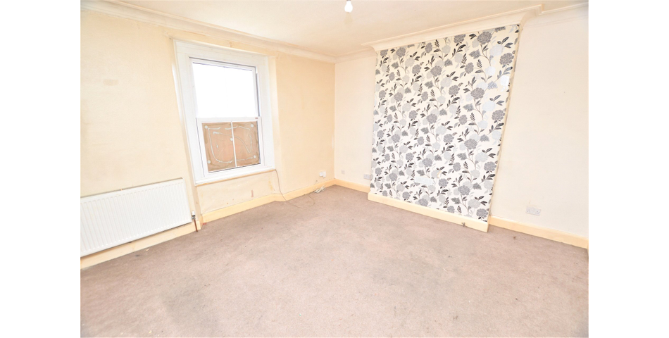 FOR SALE VIA BRADLEYS ONLINE AUCTION 12PM 30TH APRIL 2021. VIRTUAL TOUR AVAILABLE.