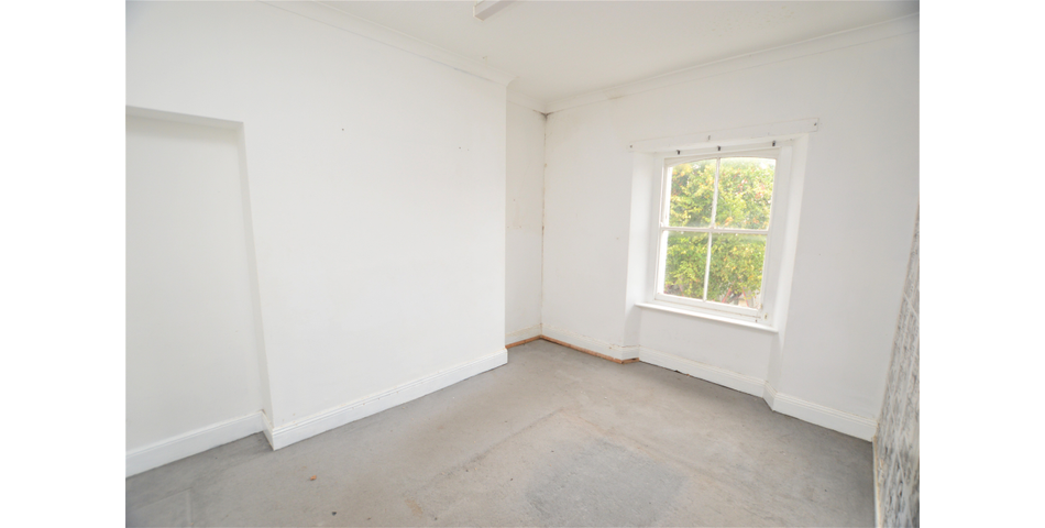 FOR SALE VIA BRADLEYS ONLINE AUCTION 12PM 29TH SEPTEMBER 2022.. VIRTUAL TOUR AVAILABLE.