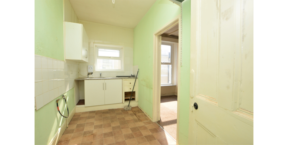 **LOOSELY ARRANGED AS TWO ONE BEDROOM FLATS**