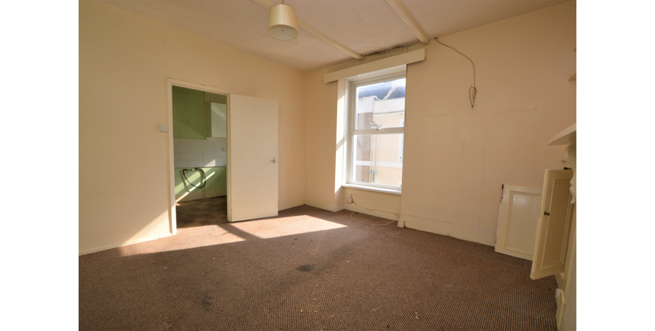 **LOOSELY ARRANGED AS TWO ONE BEDROOM FLATS**