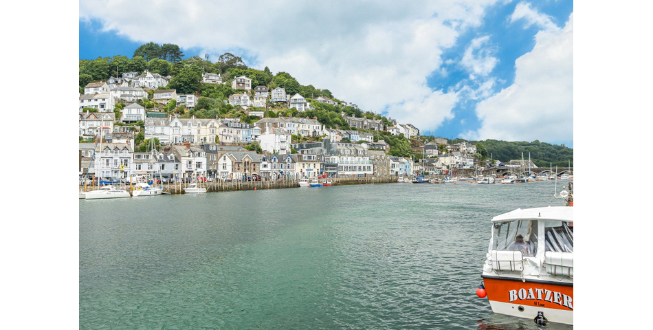 WORKSHOP/GARAGE IN CENTRAL EAST LOOE, CORNWALL