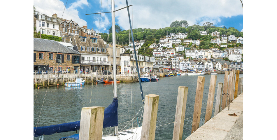 WORKSHOP/GARAGE IN CENTRAL EAST LOOE, CORNWALL