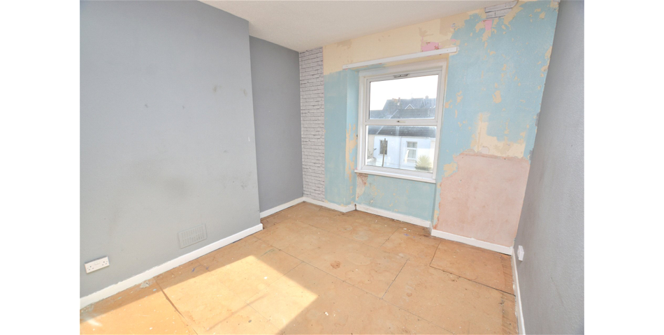 FOR SALE VIA BRADLEYS ONLINE AUCTION 12PM 22ND JULY 2022. VIRTUAL TOUR AVAILABLE.