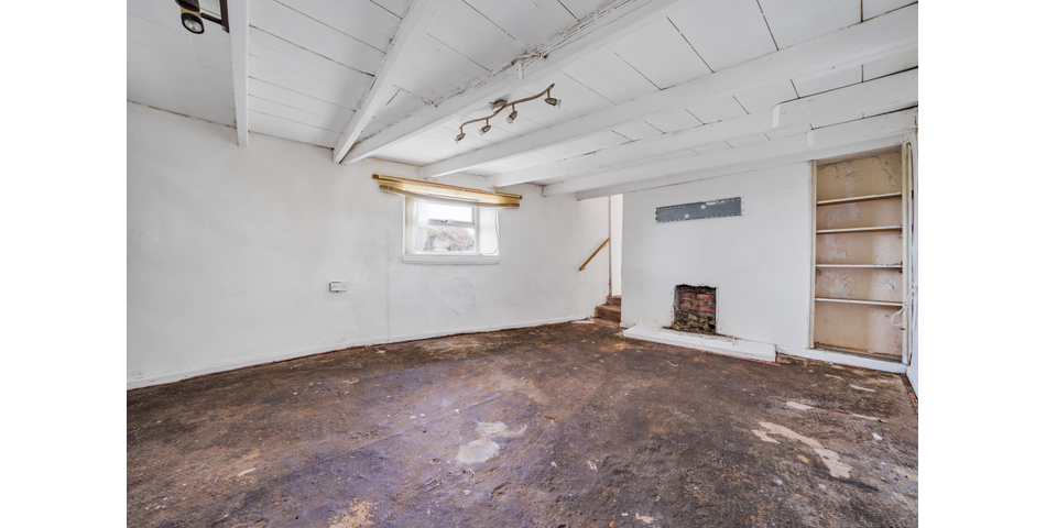 RENOVATION PROJECT SET WITHIN A DESIRABLE VILLAGE SETTING!