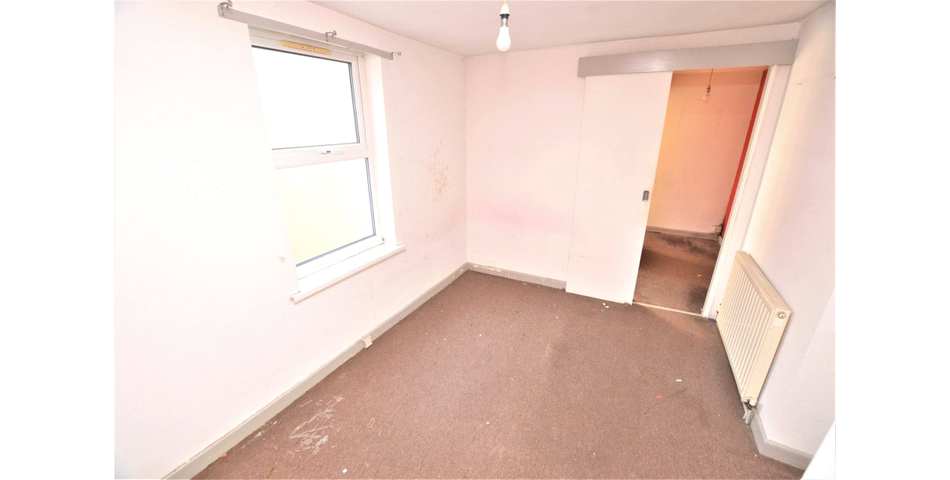 FOR SALE VIA BRADLEYS ONLINE AUCTION 12PM 29TH APRIL 2021. VIRTUAL TOUR AVAILABLE.
