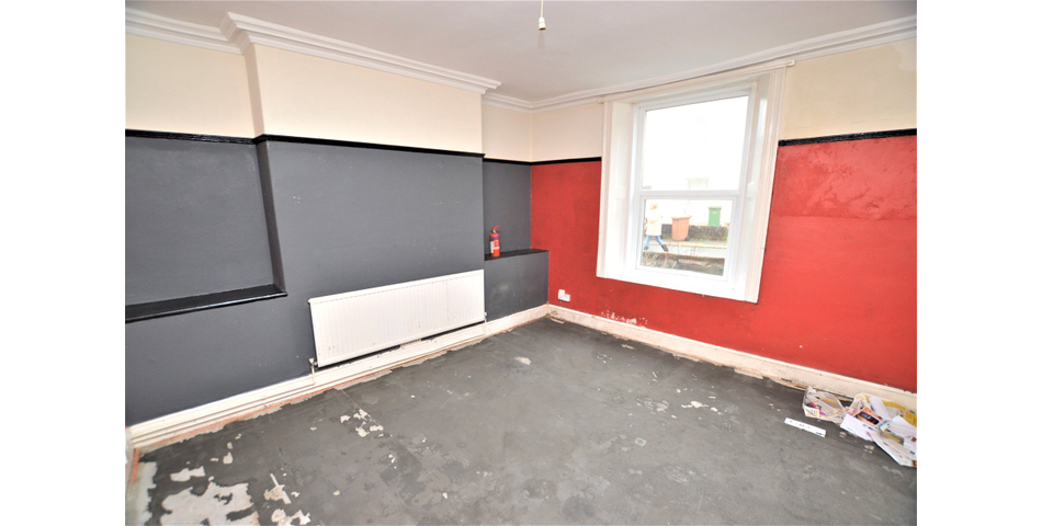 FOR SALE VIA BRADLEYS ONLINE AUCTION 12PM 14TH MARCH 2022. VIRTUAL TOUR AVAILABLE.