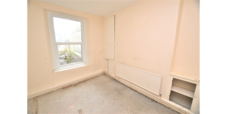 FOR SALE VIA BRADLEYS ONLINE AUCTION 12PM 14TH MARCH 2022. VIRTUAL TOUR AVAILABLE.