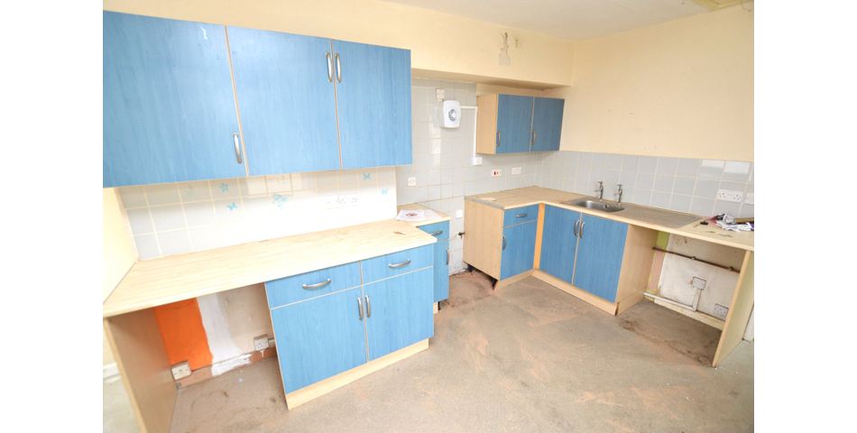 FOR SALE VIA BRADLEYS ONLINE AUCTION 12PM 26TH JUNE 2023. VIRTUAL TOUR AVAILABLE.