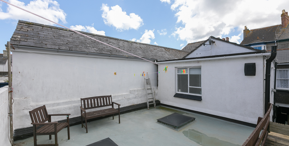 62 Causewayhead, Penzance, Cornwall, TR18 2SS