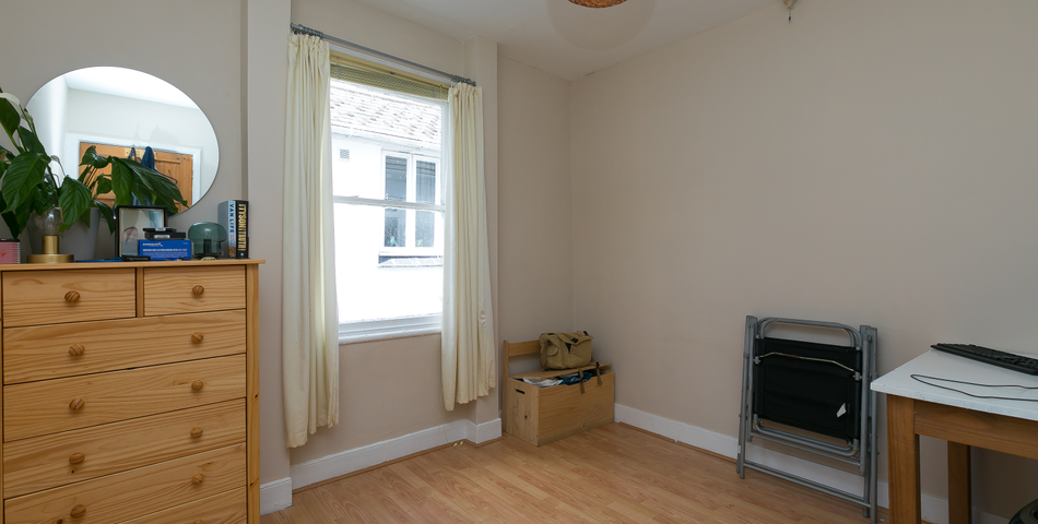 62 Causewayhead, Penzance, Cornwall, TR18 2SS