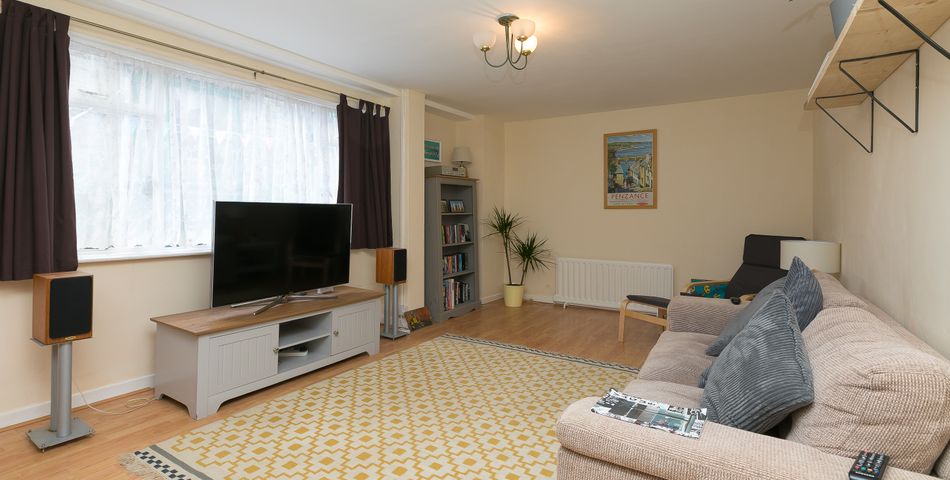 62 Causewayhead, Penzance, Cornwall, TR18 2SS