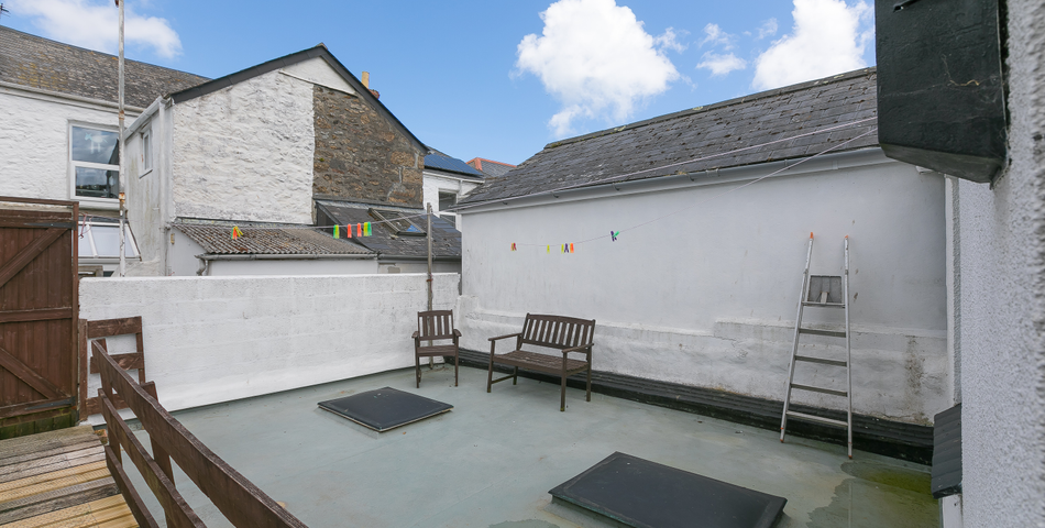 62 Causewayhead, Penzance, Cornwall, TR18 2SS