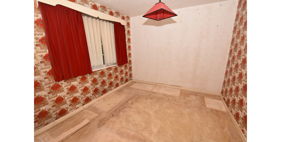 Four Bedroom Semi Detached House For Modernisation