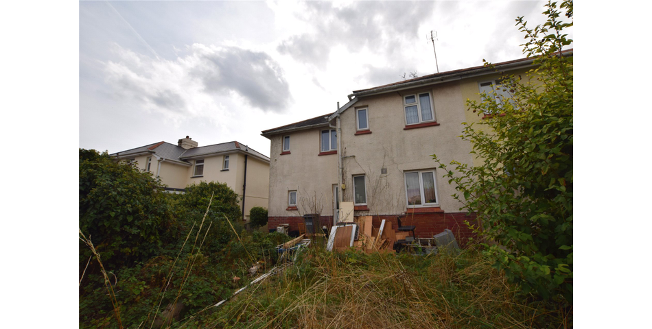Three bedroom family home in need of refurbishment
