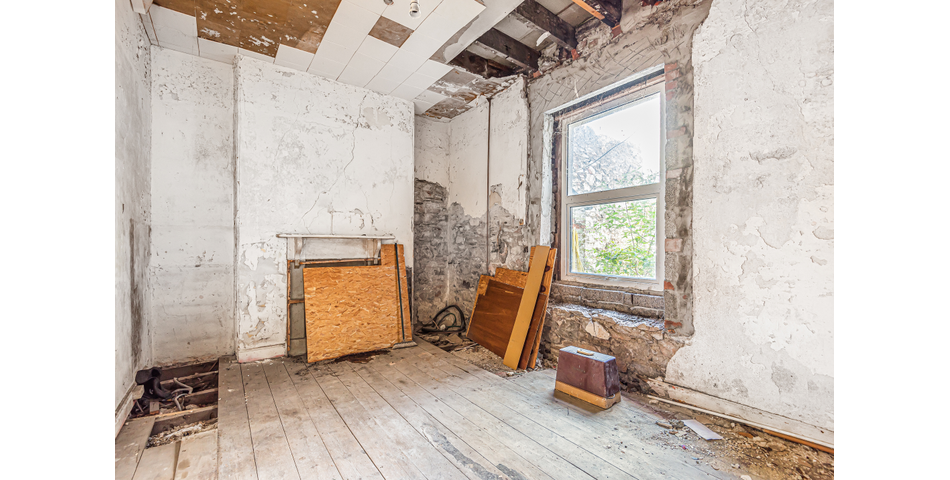 Commercial Unit Offering Planning Potential For Residential Usage